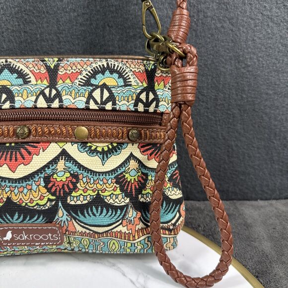 Sakroots Women's Campus Artist Circle Crossbody Purse Wristlet Leather Bird Logo - Picture 3 of 9